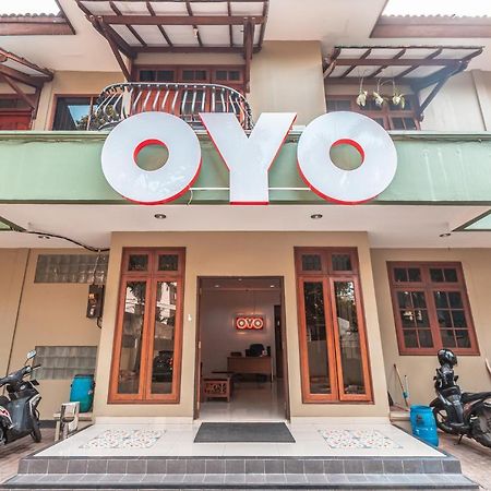 Oyo 1990 Kost Kuningan Executive Boading House Setiabudi جاكرتا المظهر الخارجي الصورة