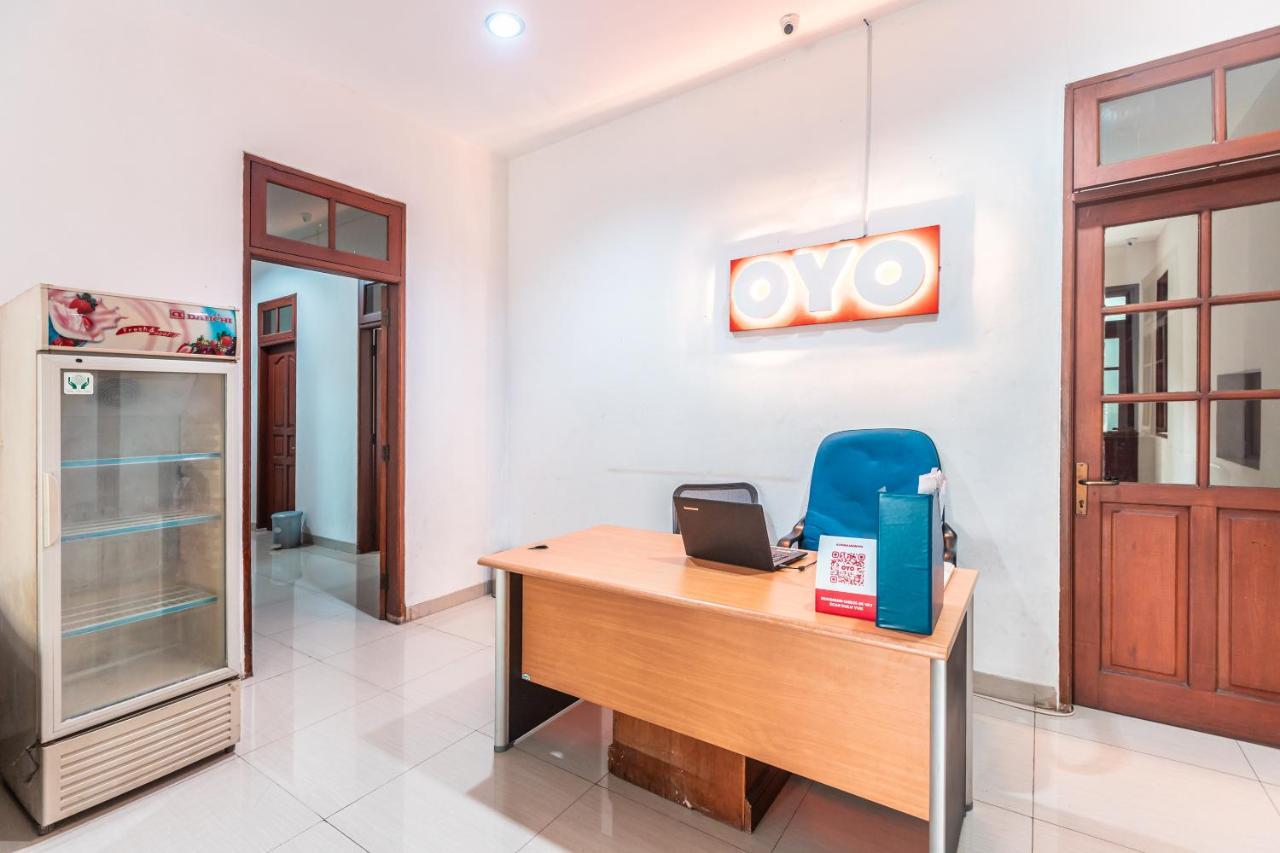 Oyo 1990 Kost Kuningan Executive Boading House Setiabudi جاكرتا المظهر الخارجي الصورة