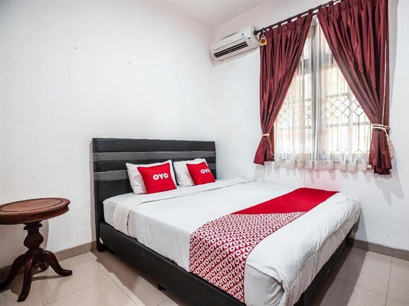 Oyo 1990 Kost Kuningan Executive Boading House Setiabudi جاكرتا المظهر الخارجي الصورة