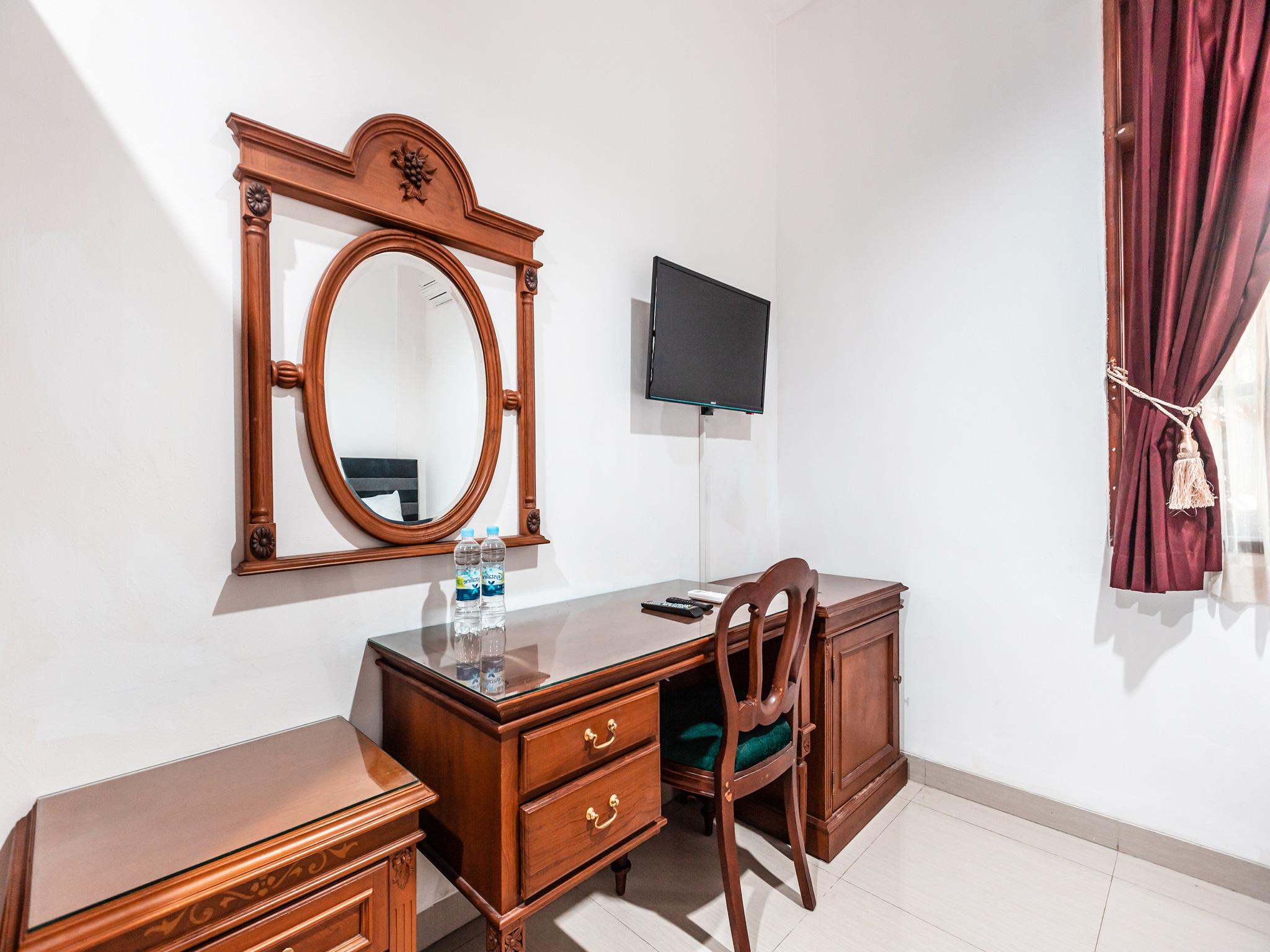 Oyo 1990 Kost Kuningan Executive Boading House Setiabudi جاكرتا المظهر الخارجي الصورة