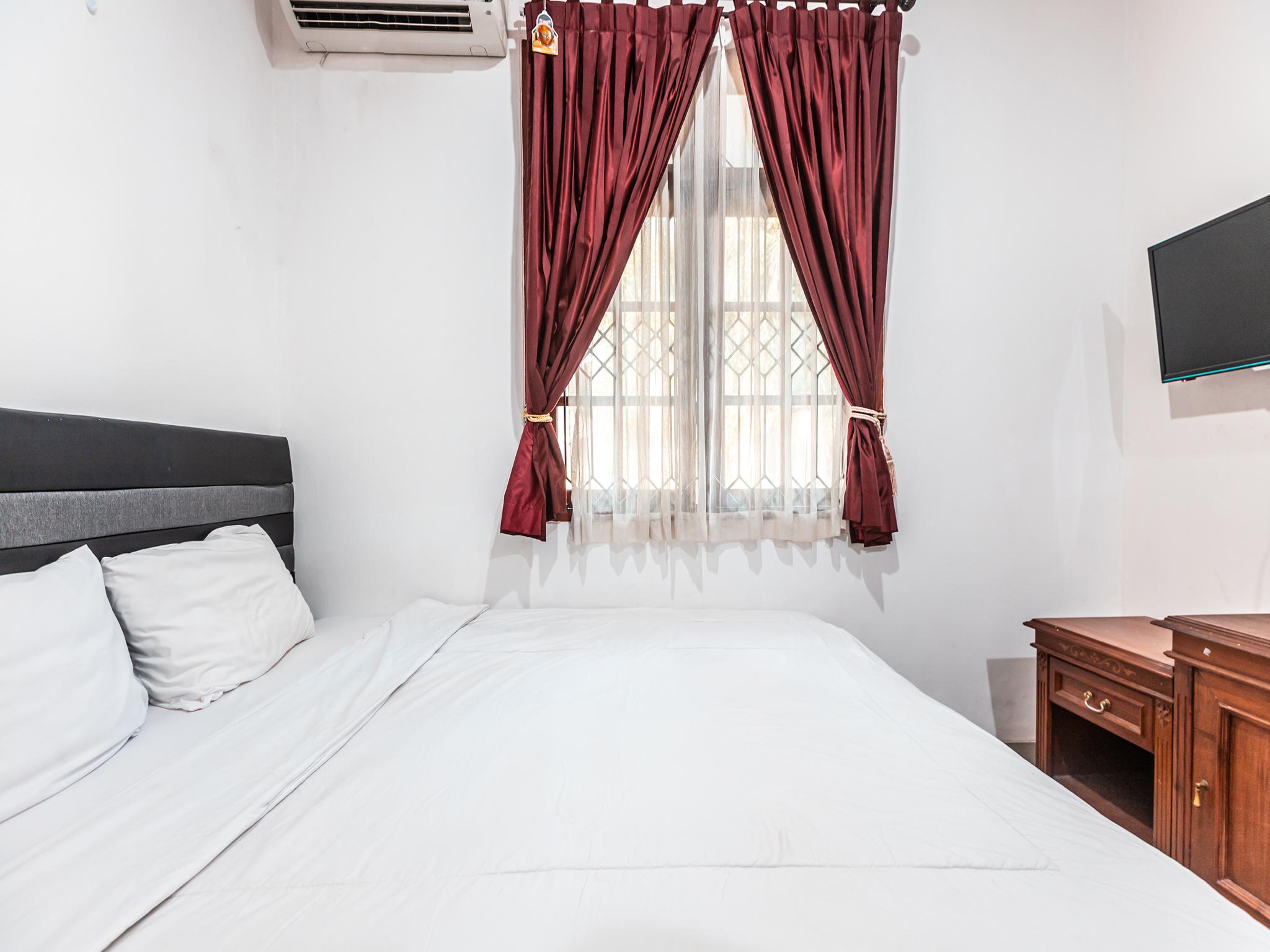 Oyo 1990 Kost Kuningan Executive Boading House Setiabudi جاكرتا المظهر الخارجي الصورة
