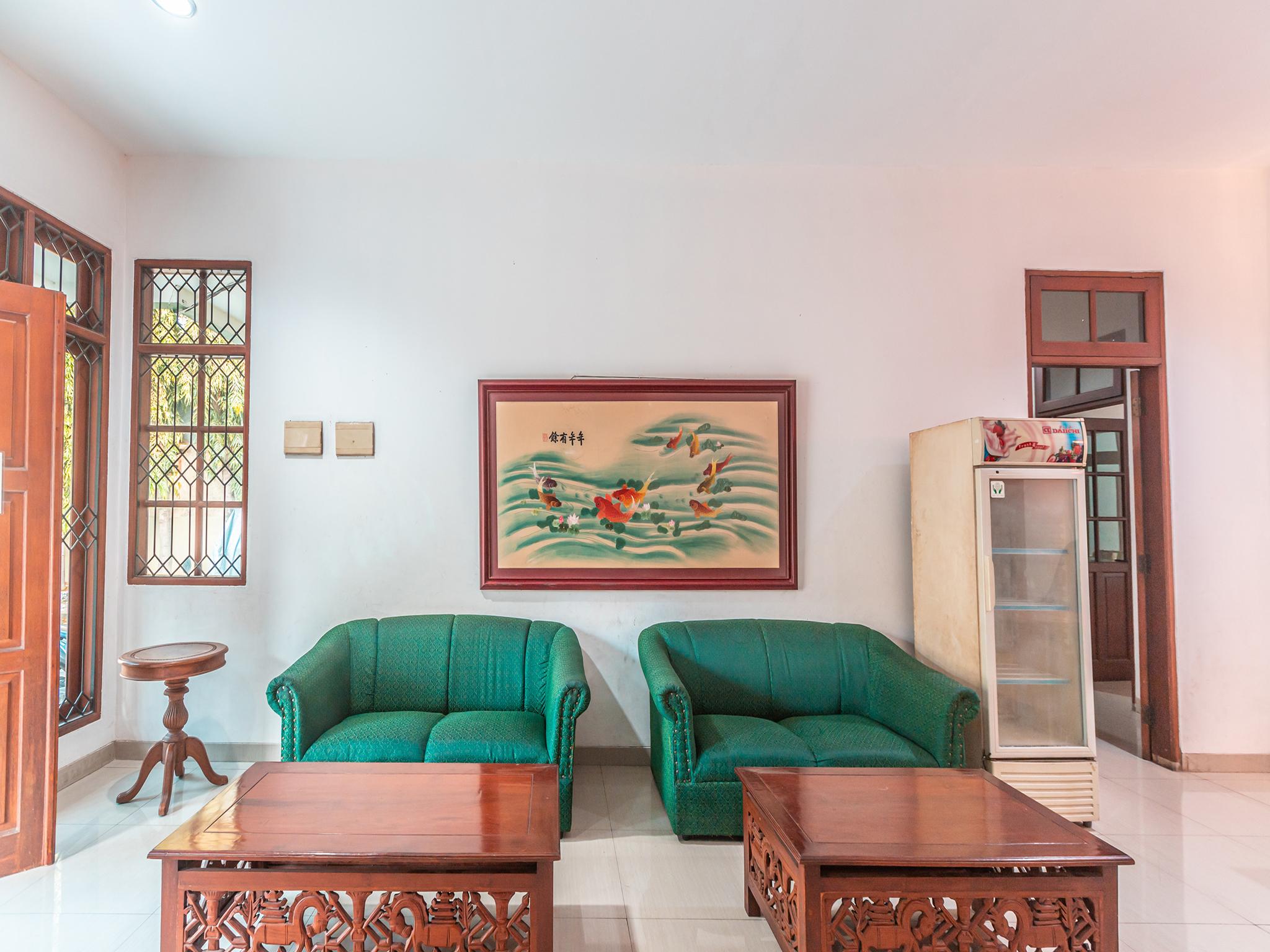 Oyo 1990 Kost Kuningan Executive Boading House Setiabudi جاكرتا المظهر الخارجي الصورة